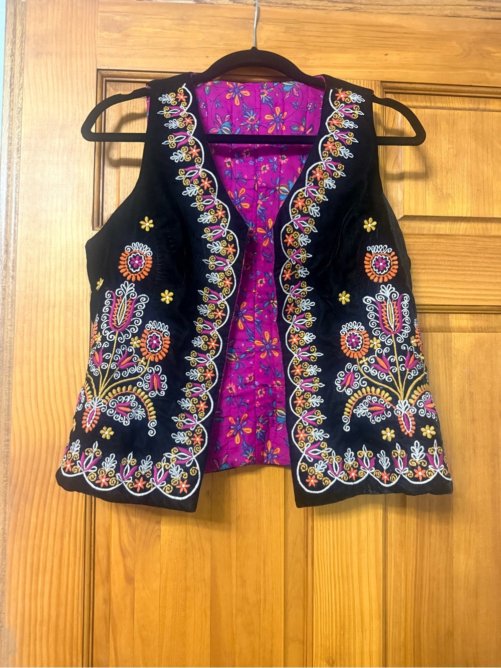 Embroidered Black Velvet Quilted Handmade Floral Vest with Pink Lining NWOT